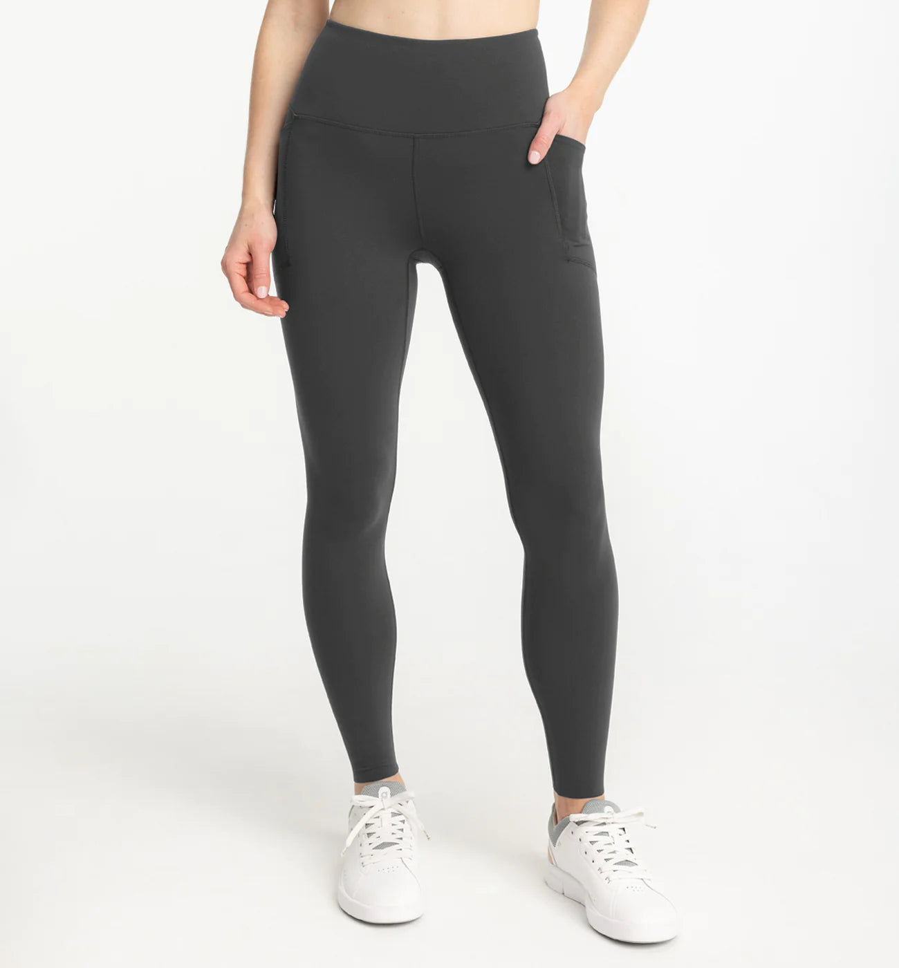 Free Fly Women's All Day Pocket Legging / Black Sand