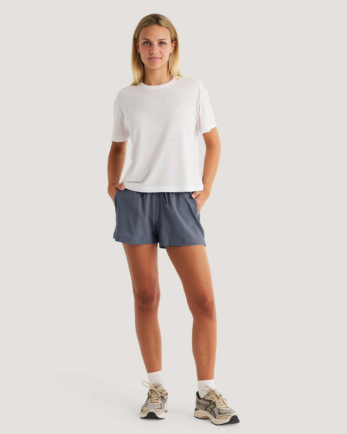 Women's Driftlight Short