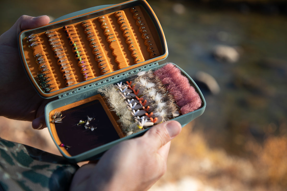 Fishpond Tacky Pescador Fly Box- MagPad / Smoke Grey