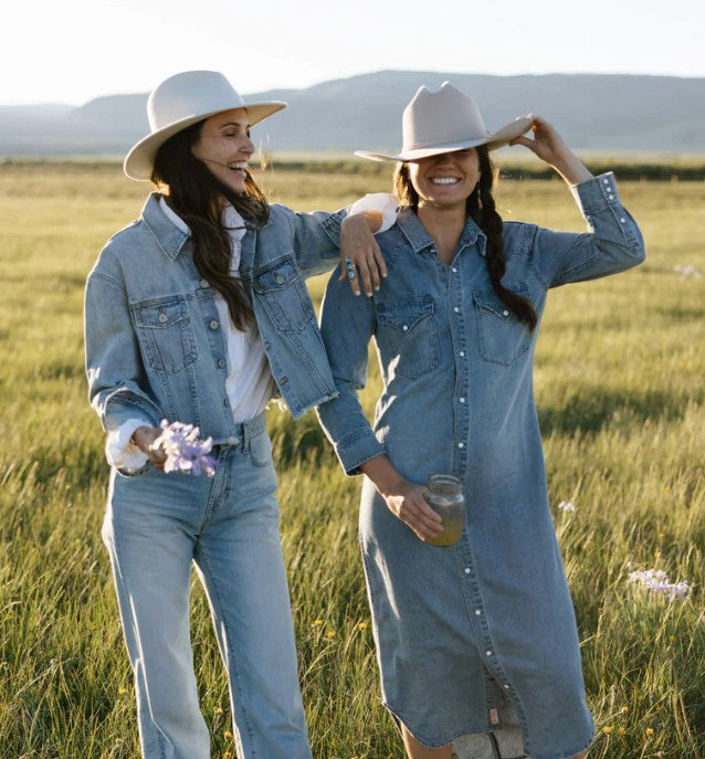The Annie Pearl Snap Shirtdress