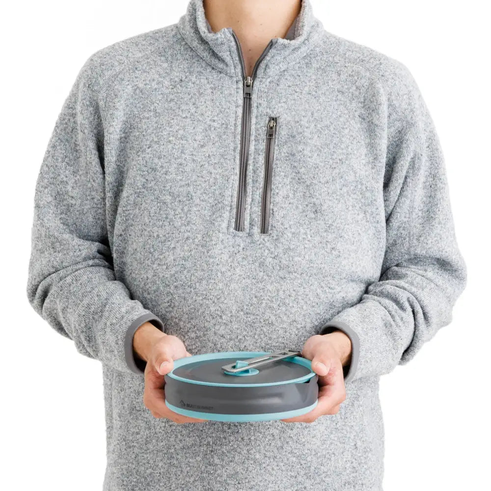 Frontier UL Collapsible Pouring Pot - 2.2L / Blue - Camp Kitchen & Drinkware