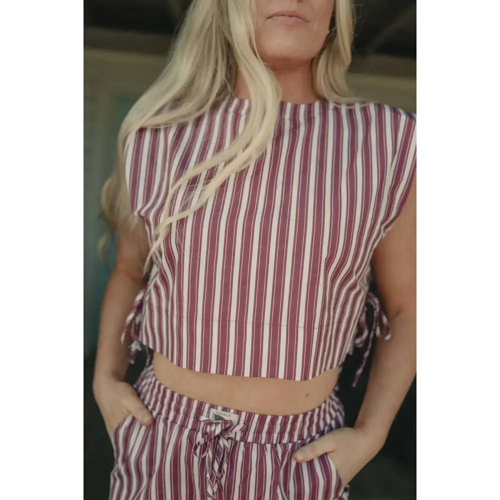 Grayton Striped Tank - Vintage Red / XS - Short Sleeves