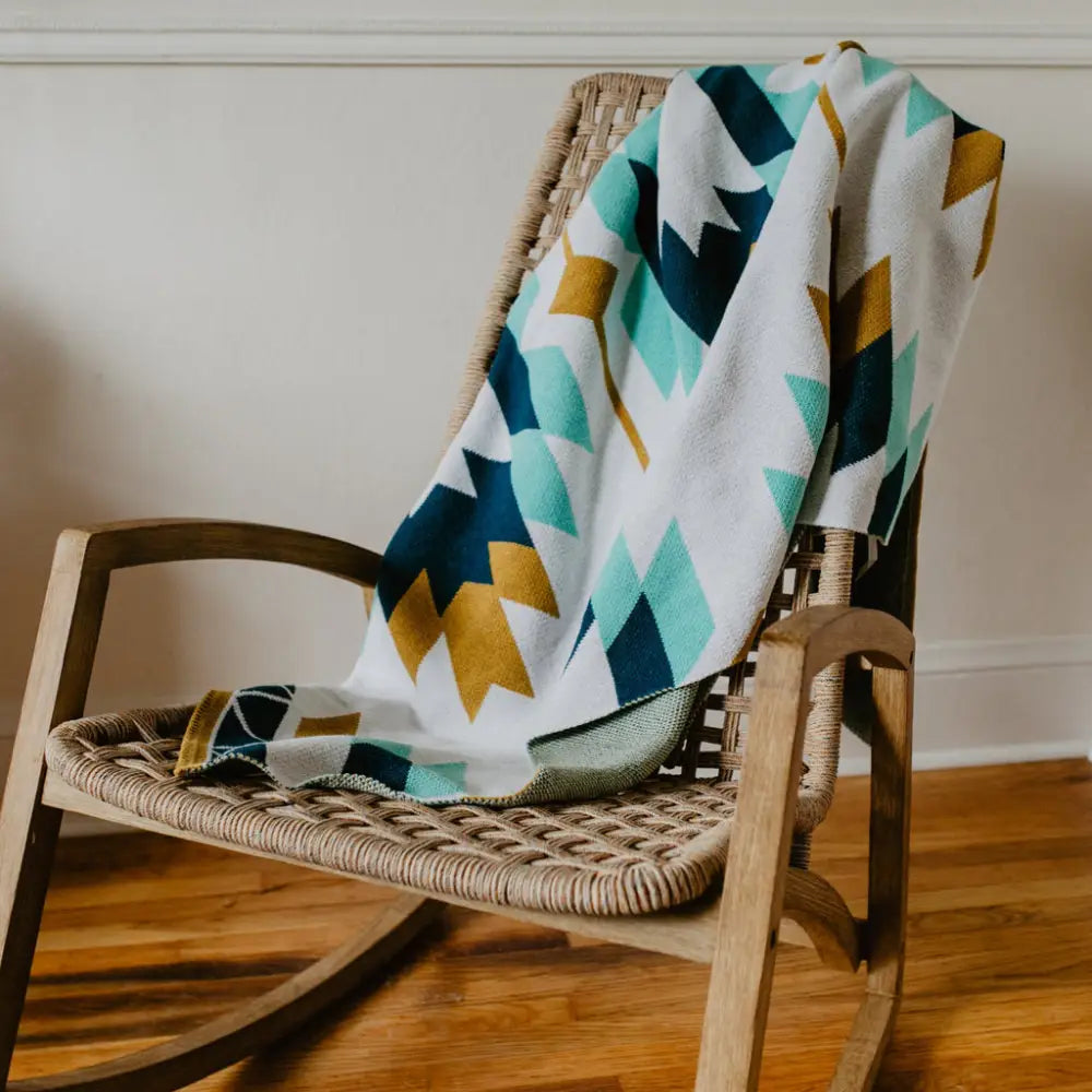Seek & Swoon Blankets