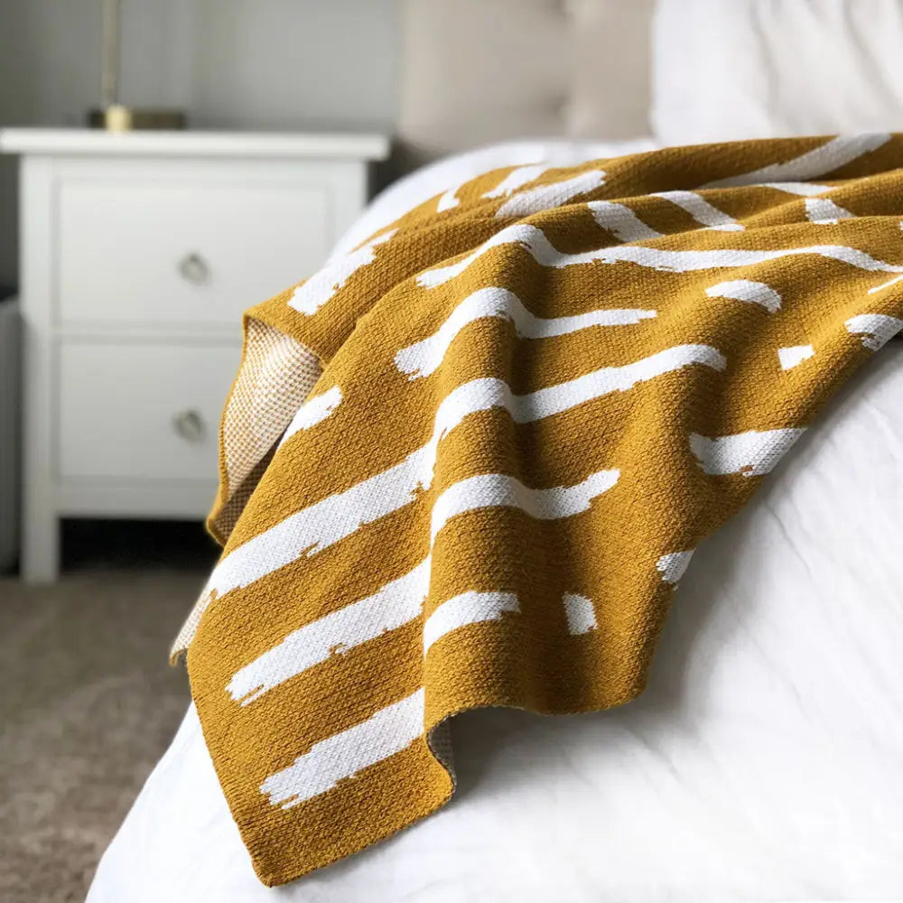 Seek & Swoon Blankets