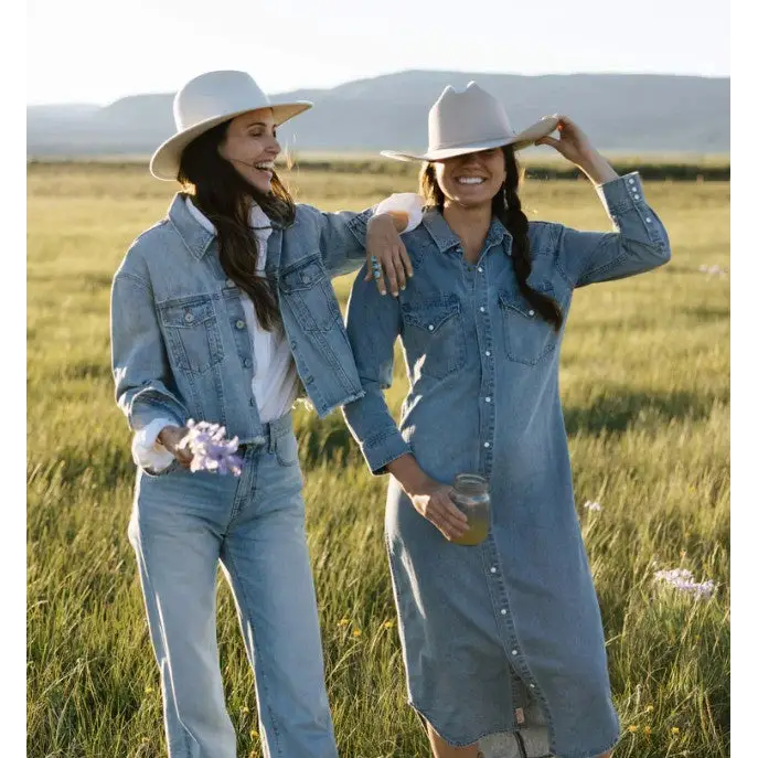 The Annie Pearl Snap Shirtdress - X-Small - Dresses/Skirts