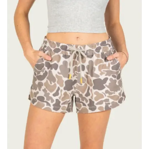 Women’s Fulton Volley Shorts - Khaki Mallard Camo / XS
