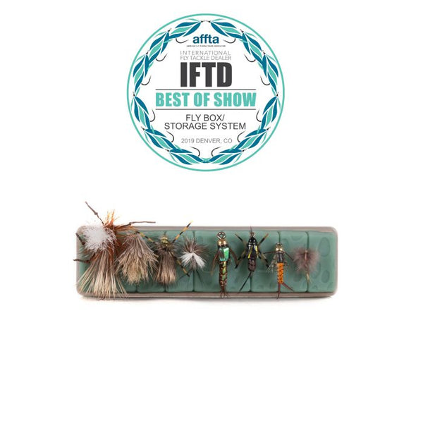 Tacky Fly Dock